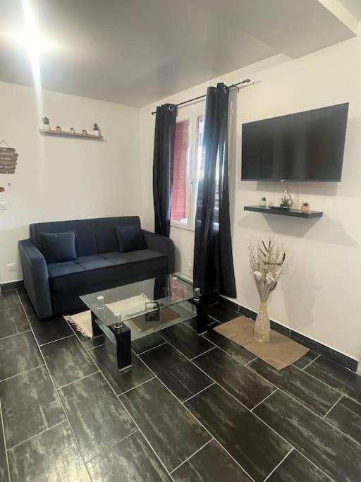 L8 - Villiers-Le-Bel Proche Roissy & Paris Apartman Kültér fotó